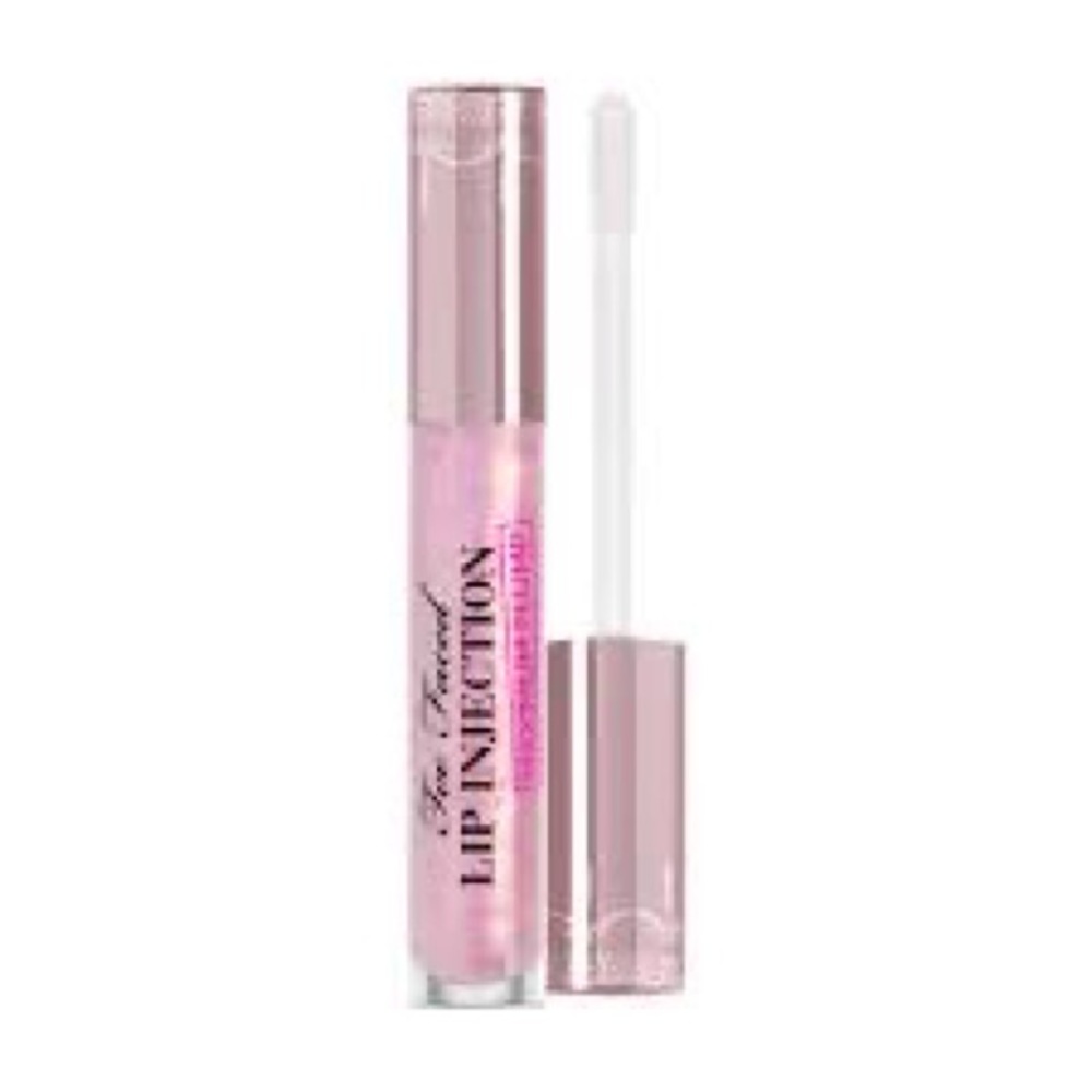 Too Faced Lip Injection maximum pump